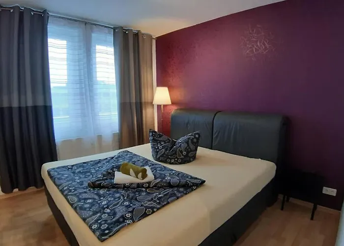 LEA Apartments Luxus-3-Raum-Wohnung mit Tiefgarage